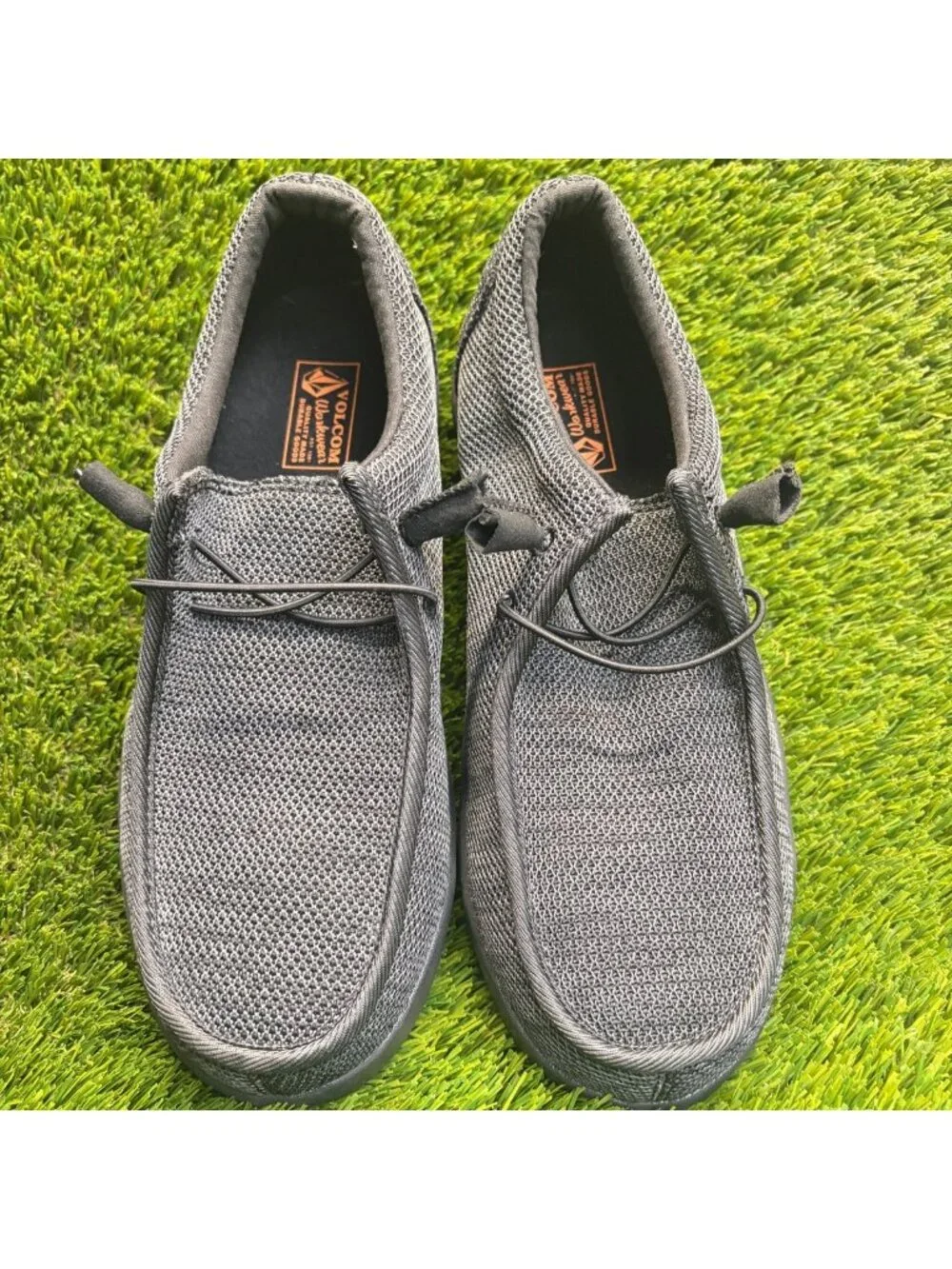 Volcom Chill Mens Size 8E Black Gray Composite Toe Safety Work Slip On Shoes